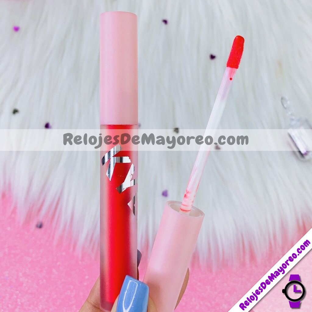 M3481-Labial-Lip-Gloss-Edicion-Pink-Kylie-Tono-08-cosmeticos-por-mayoreo-1.jpeg