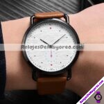 R4079-Reloj-Extensible-Piel-Sintetica-Puntos-Rojos-para-Caballero-Cafe-reloj-de-moda-al-mayoreo-2.jpeg