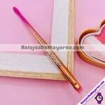 M4492 Brocha Delgada Color Oro con Rosa Diseño Piña Aplicador cosmeticos por mayoreo (1)