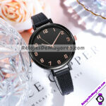 R4216 Reloj Negro con Numeros Grandes Dorados Plastico con Textura reloj de moda al mayoreo