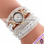 R4346 Reloj Pulsera Silueta de Diamantes con Estoperoles Brillantes Tipo Gamusa reloj de moda al mayoreo