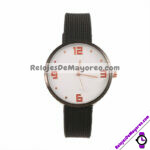 R4376 Reloj Fondo Blanco con Numeros y Estrella Tipo Platico Relieve reloj de moda al mayoreo