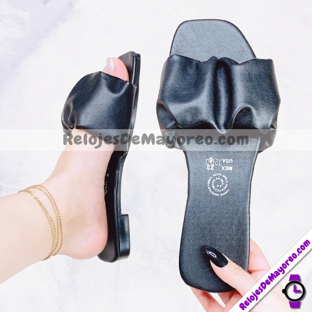 ZM00013 Sandalia de Piso Negro Piel Sintetica Corte Corrugado de Punta Cuadrada mayoreo fabricante calzado (2)
